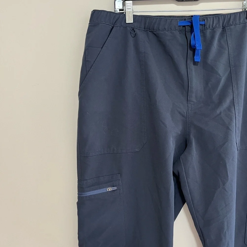 FIGS Men’s Cairo Cargo Straight Leg Scrub Pants RARE Dusty Blue PO# 2359, XL